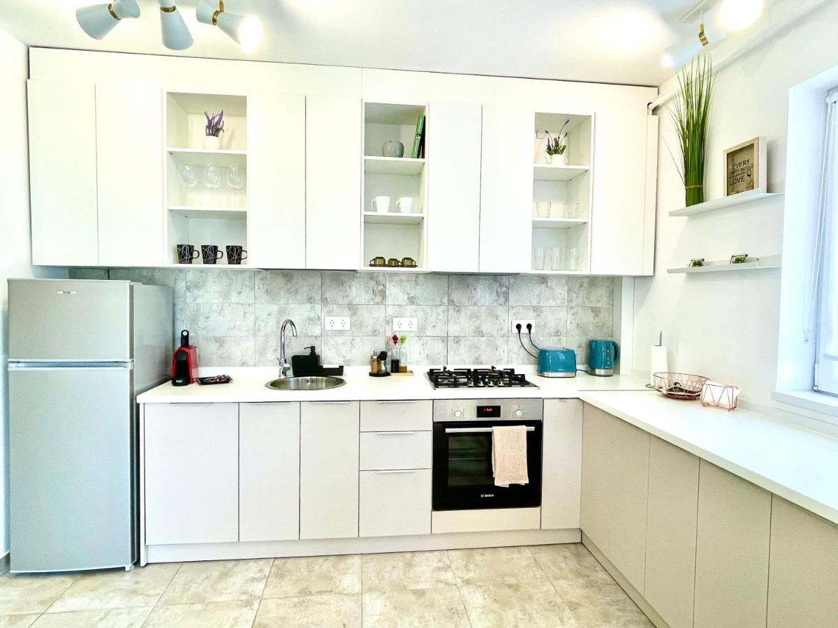 Forest View Apartment Тимишоара Екстериор снимка